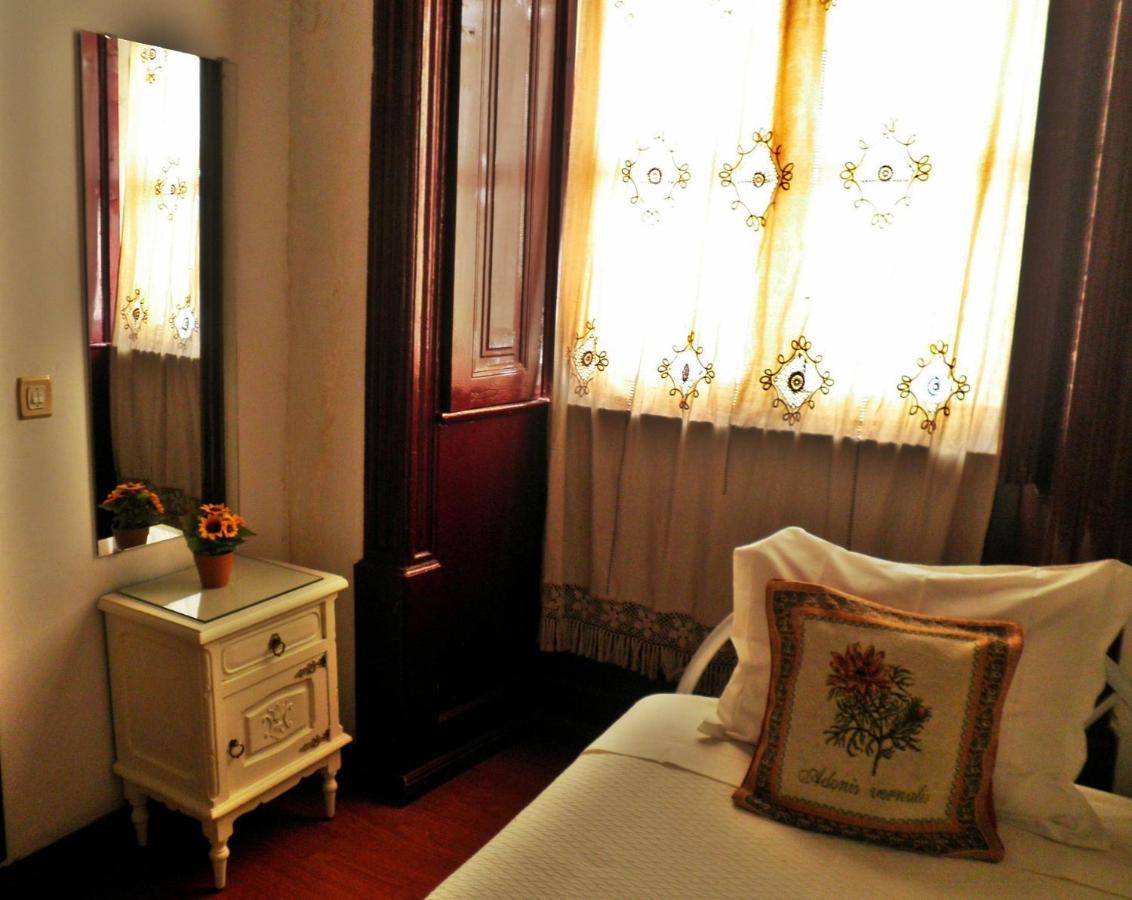 Pensao Flor De Coimbra Ξενοδοχείο Δωμάτιο φωτογραφία